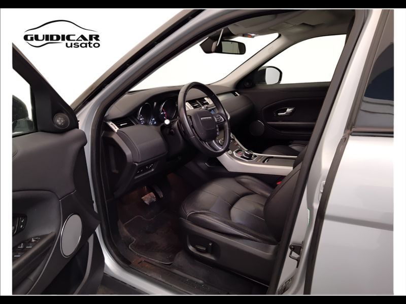 GuidiCar - LAND ROVER Range Rover Evoque 2019 Evoque 2.0 td4 SE 150cv 5p auto my19 Usato